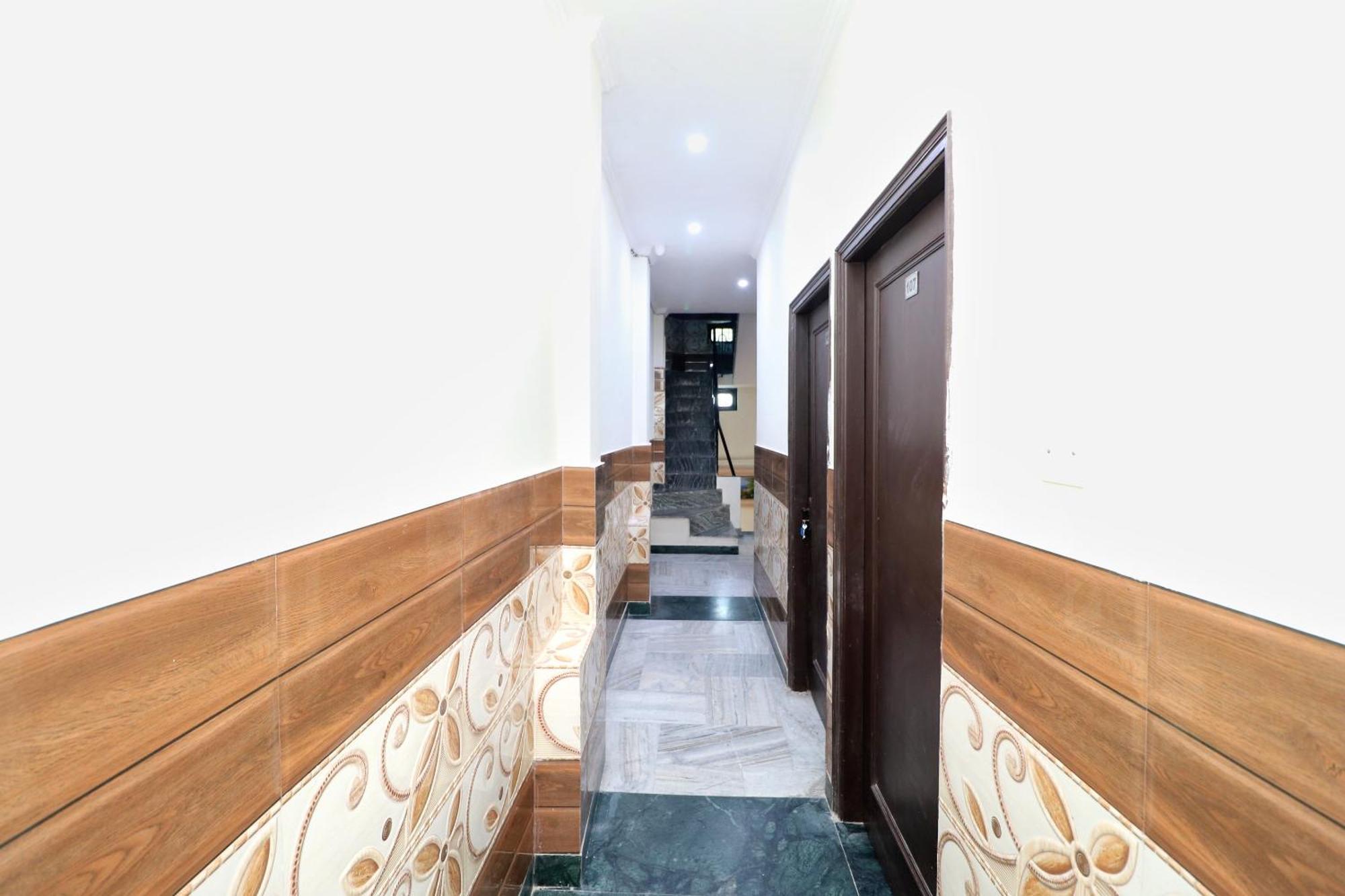 Hotel O Mall Residency Amritsar Esterno foto